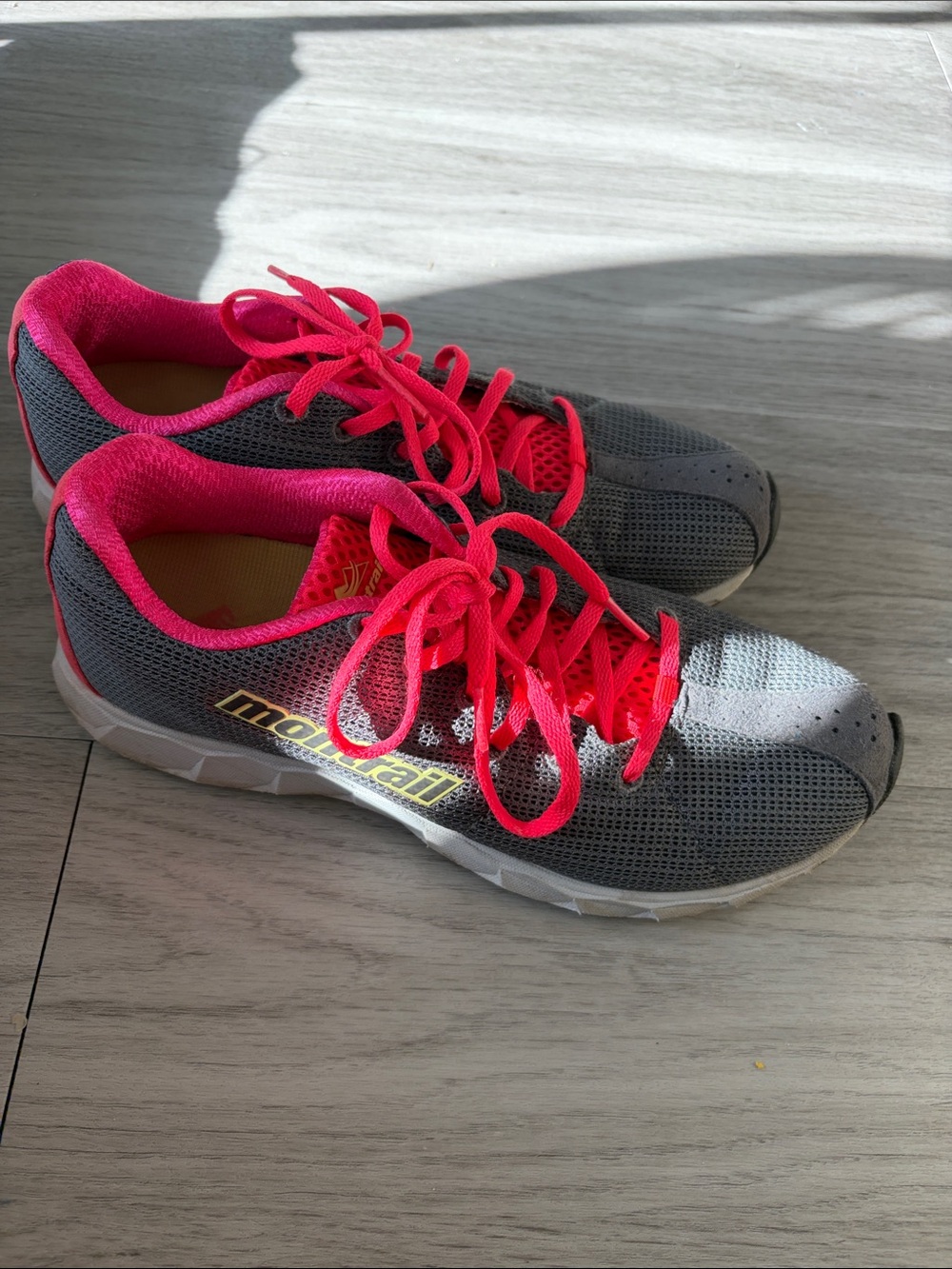 Women's Gray Athletic Sneakers with Pink Accents